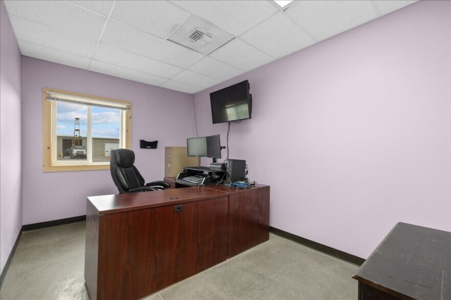 More Photos Of 6830 Commercial Ave, Billings Industrial For Sale
