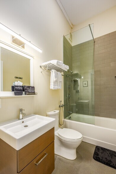 More Photos Of 81 N Main St, Ellenville Office Residential For Sale