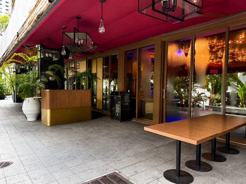 More Photos Of 1111 SW 1st Ave, Miami Apartments For Sale