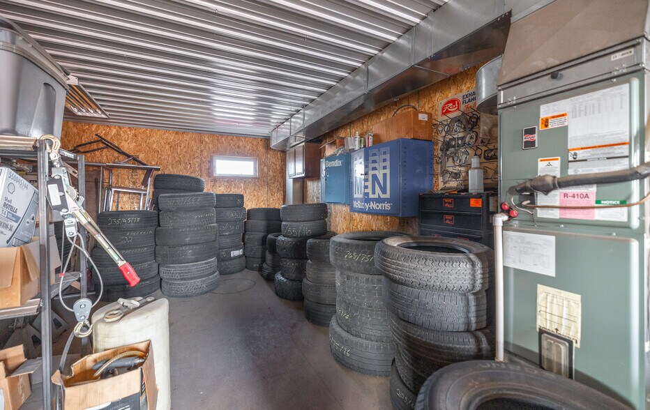 More Photos Of 309 N Franklin St, Cuba Specialty For Sale