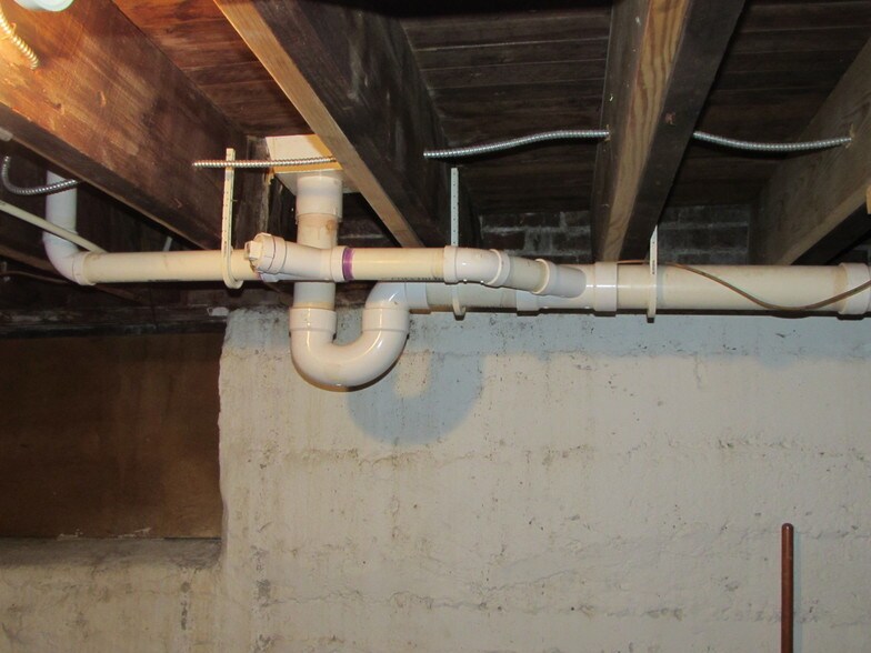 More Photos Of 6931 Gravois Ave, Saint Louis Restaurant For Lease