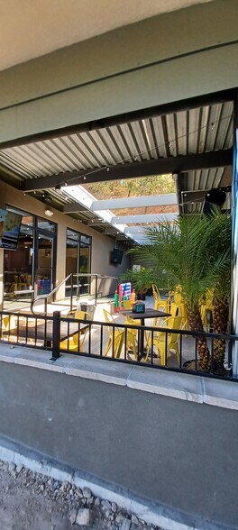 More Photos Of 1426-1480 Broadway, Placerville Freestanding For Lease