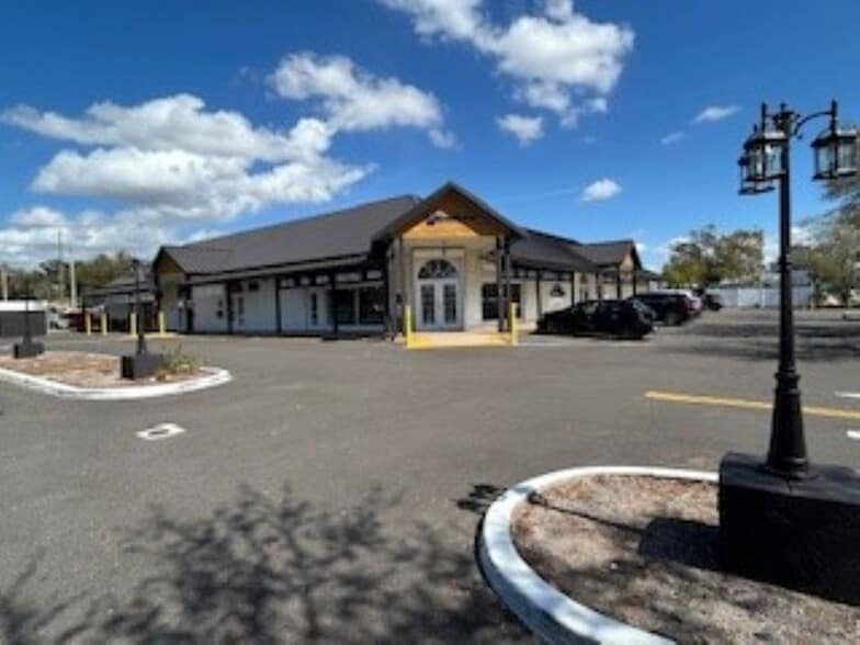 Primary Photo Of 1001 N Macdill Ave, Tampa Loft Creative Space For Lease