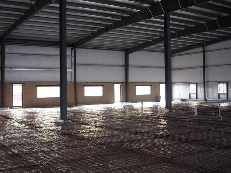 Primary Photo Of 330 Roycefield Rd, Hillsborough Warehouse For Lease