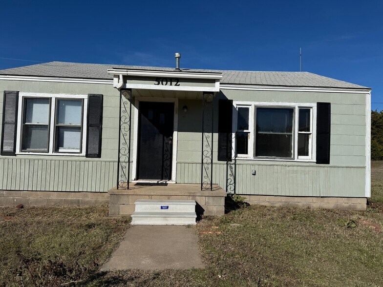 More Photos Of 900 Fairgrounds Rd, Stillwater Apartments For Sale