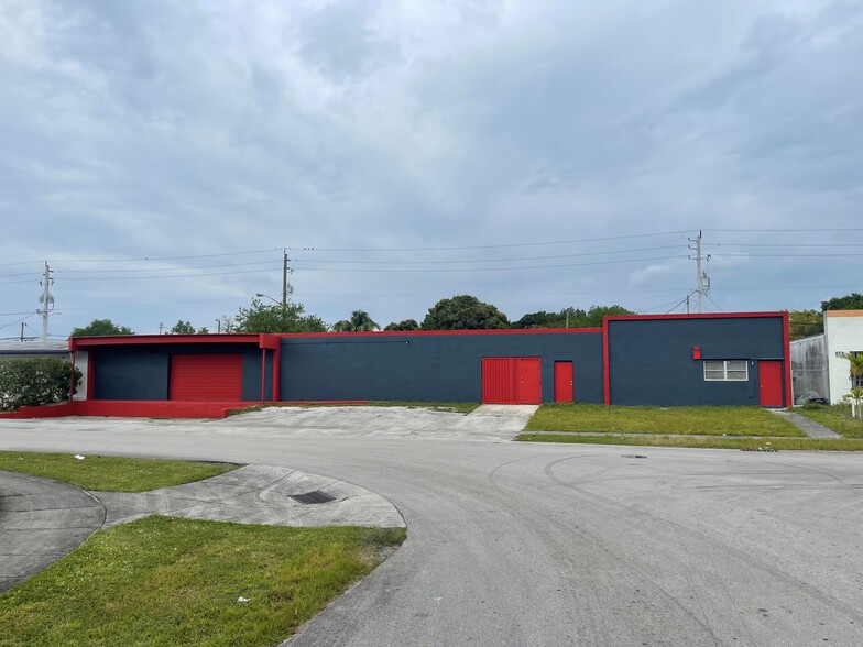 Primary Photo Of 5401 SW 25th Ct, West Park Warehouse For Sale