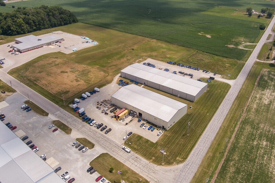 Primary Photo Of 101 Commerce Dr, Botkins Unknown For Lease