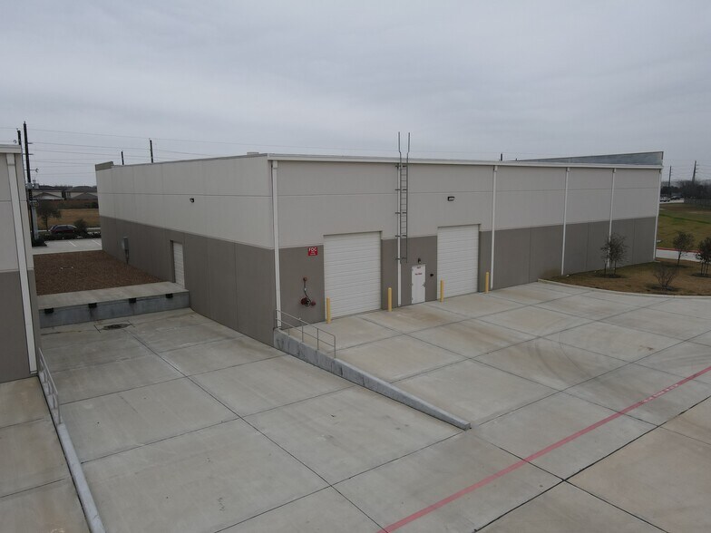 More Photos Of 21203 Clay Rd, Katy Unknown For Lease