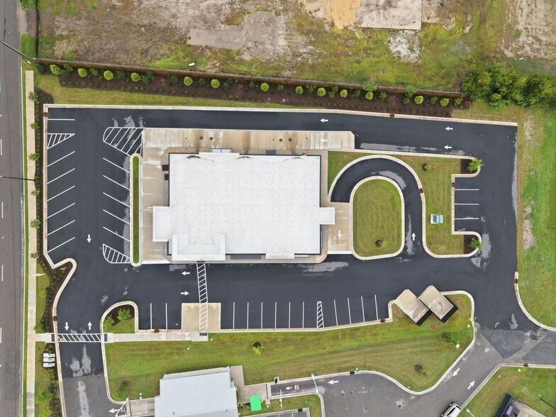 More Photos Of 2620 Dickinson Ave, Greenville Storefront For Lease