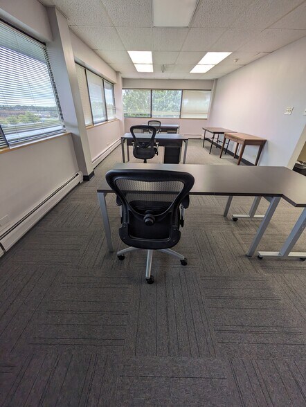 More Photos Of 20280 Governors Dr, Olympia Fields Unknown For Lease