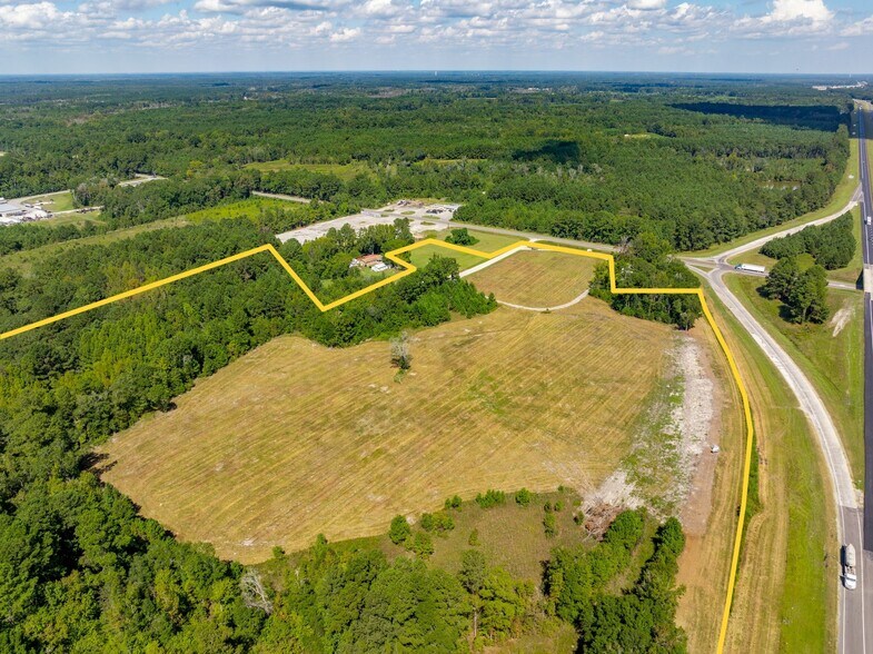 More Photos Of Charleston Hwy @ US 178/I-95, Saint George Land For Sale