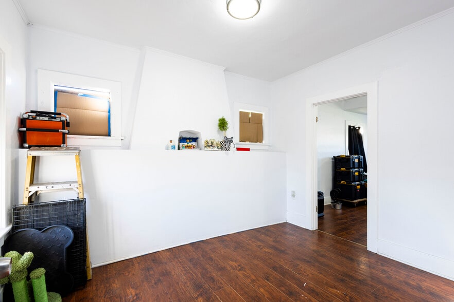 More Photos Of 1230 S Wilmington Ave, Compton Apartments For Sale