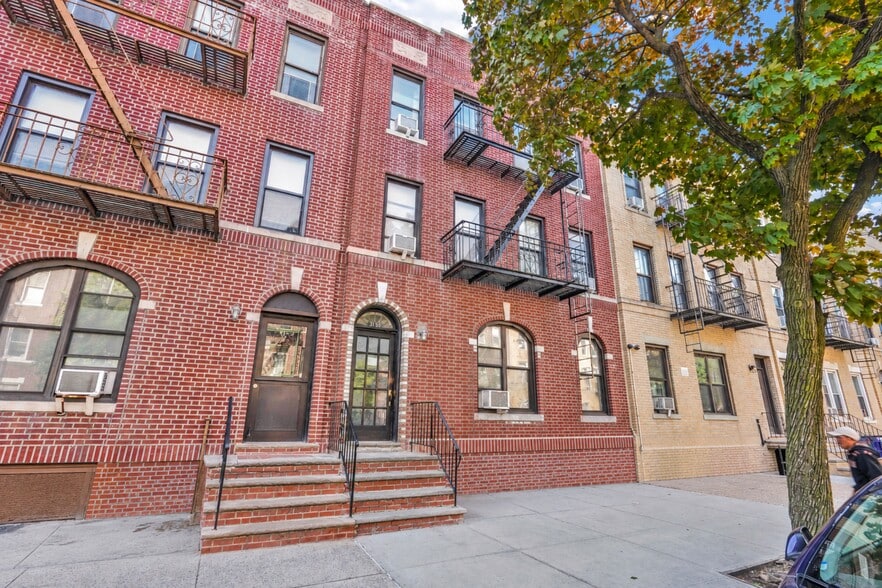 Primary Photo Of 3155 35th St, Long Island City Apartments For Sale