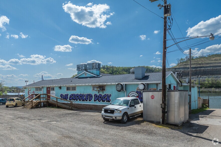 More Photos Of 30 12th St, Wellsburg Restaurant For Sale