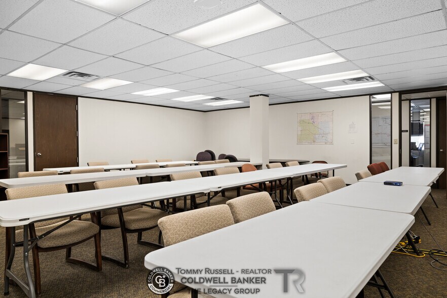More Photos Of 800 Werner Ct, Casper Office For Sale