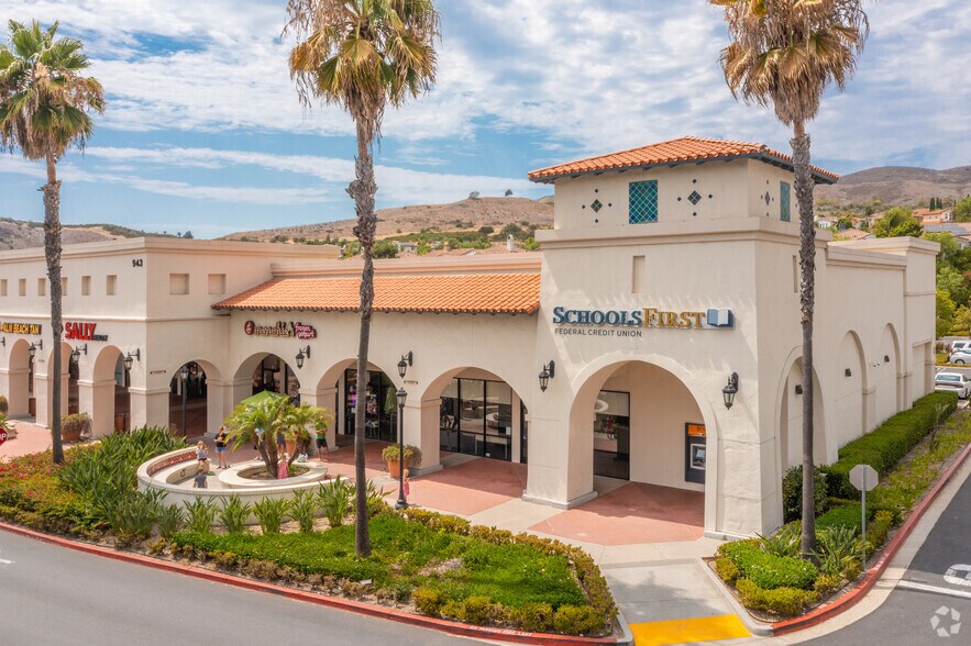 More Photos Of 804-989 Avenida Pico, San Clemente Unknown For Lease