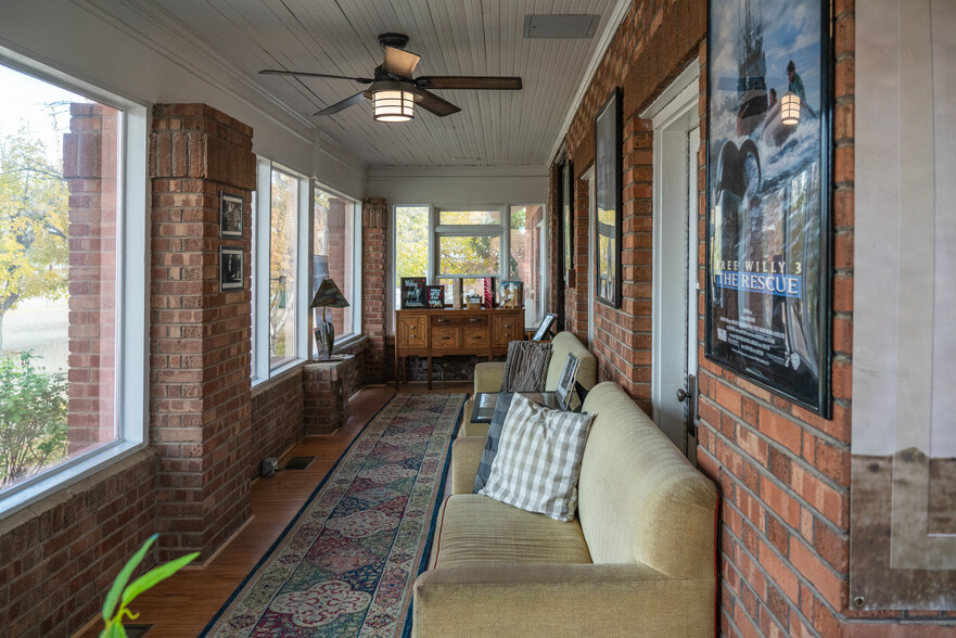 More Photos Of 315 S Willard St, Cottonwood Office Residential For Sale