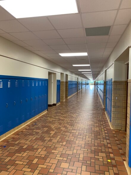 More Photos Of 615 Ethel Ave, Green Bay Schools For Sale