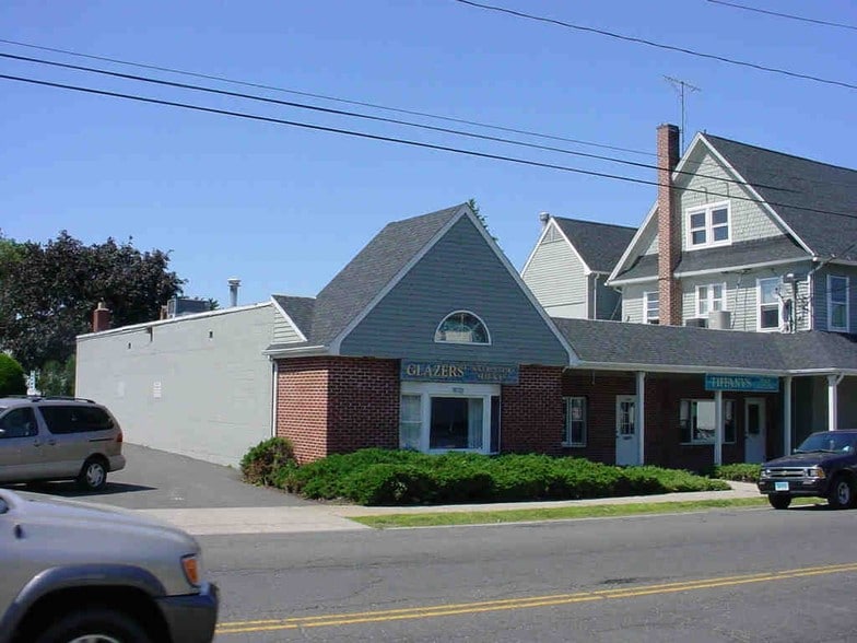 More Photos Of 1630-1335 Capitol Ave, Bridgeport Loft Creative Space For Lease