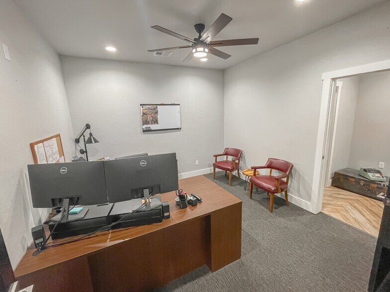 More Photos Of 9808 S Sunnylane Rd, Moore Office For Sale