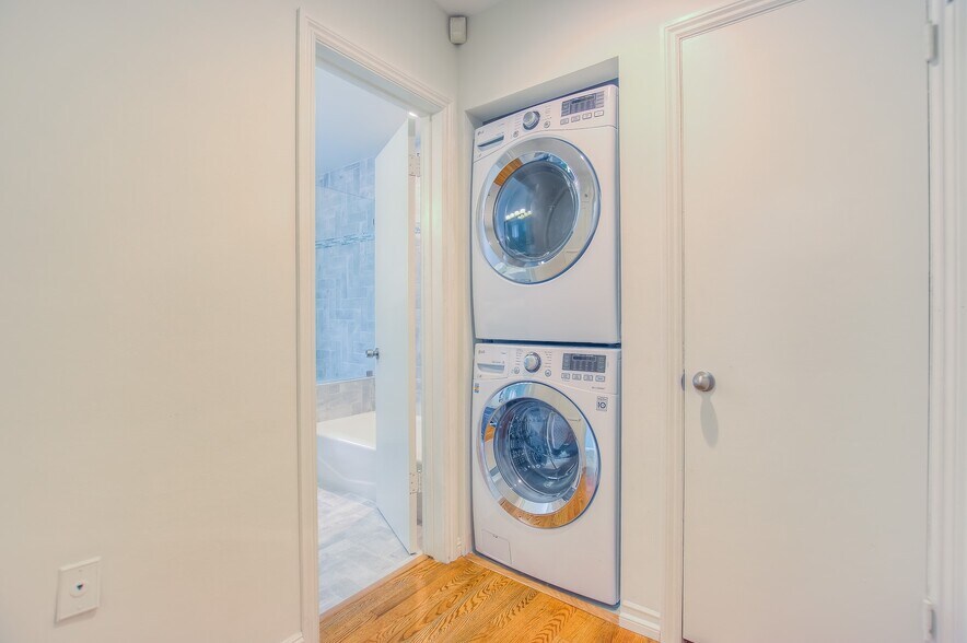 More Photos Of 1301 S Beverly Glen Blvd, Los Angeles Apartments For Sale