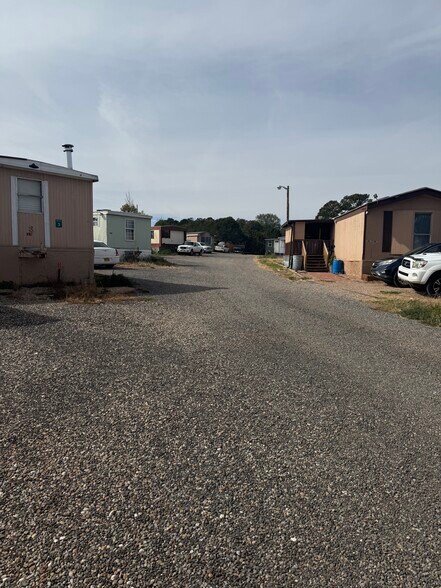 More Photos Of 14 Jimmys Ln, Pecos Manufactured Housing Mobile Home Park For Sale