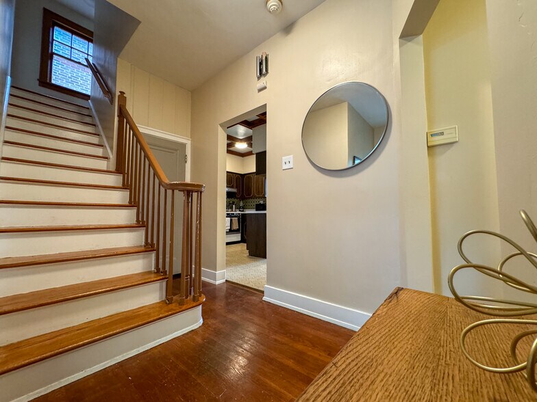 More Photos Of 105 S 5th St, Duquesne Specialty For Sale