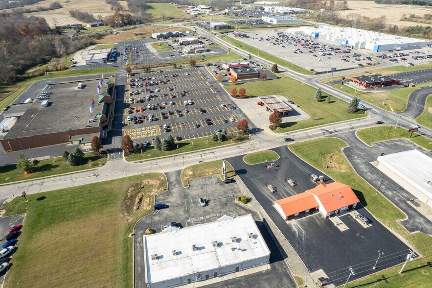 More Photos Of 120 Roberts Ln, Hillsboro Freestanding For Lease