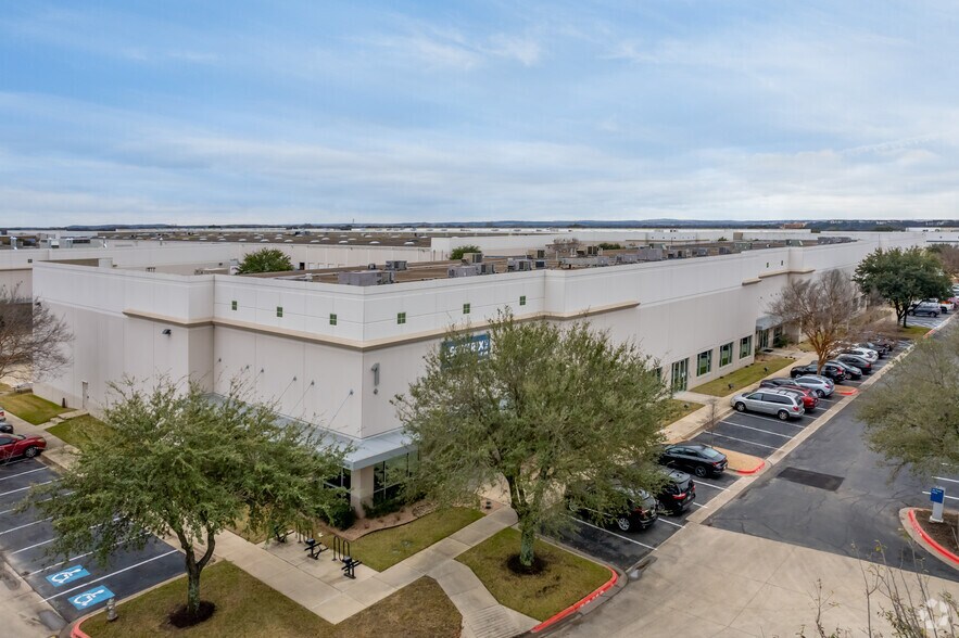 More Photos Of 4509 Freidrich Ln, Austin Warehouse For Lease
