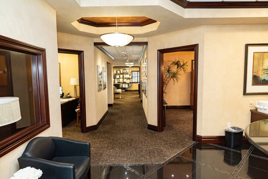 More Photos Of 100 NW 100th Ave, Plantation Medical For Sale