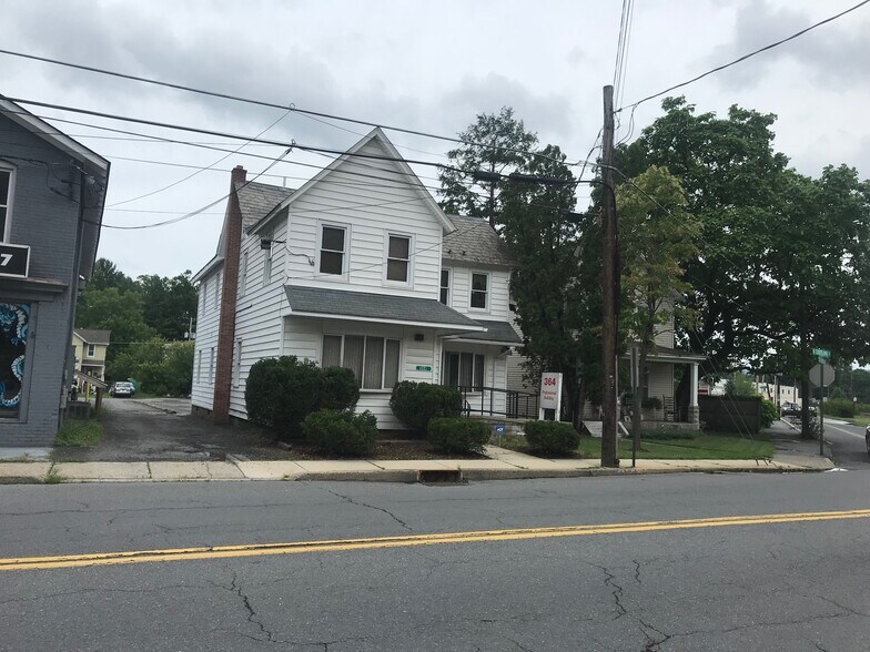 More Photos Of 364 N Courtland St, East Stroudsburg Medical For Sale