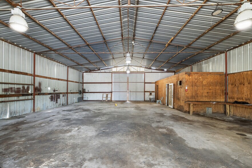 More Photos Of 585 TX-36, Caldwell Land For Sale