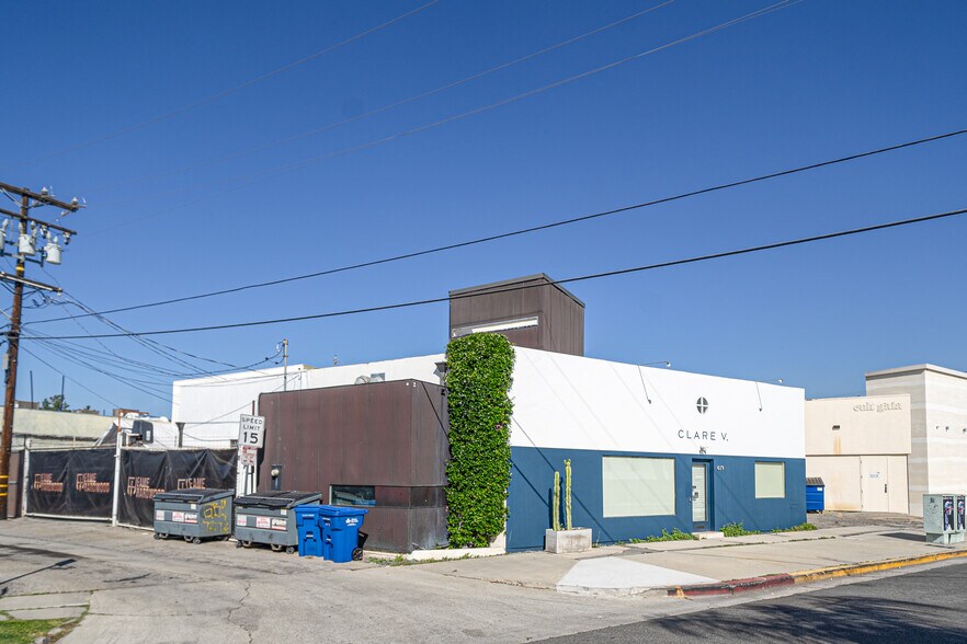 More Photos Of 619 N Croft Ave, Los Angeles General Retail For Sale