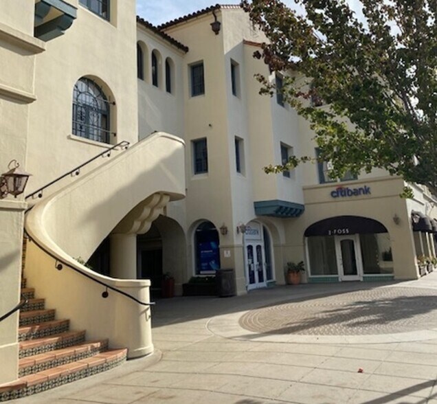 More Photos Of 250 University Ave, Palo Alto Office For Lease
