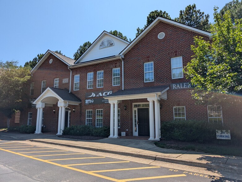 More Photos Of 6511 Creedmoor Rd, Raleigh Office For Lease