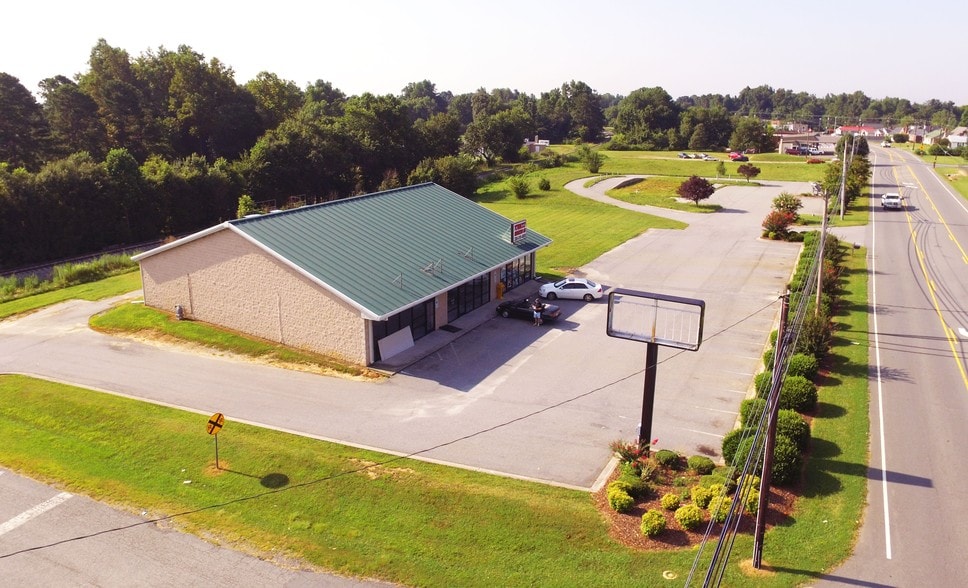 Primary Photo Of 5746 Old US 52 Hwy, Lexington Convenience Store For Lease