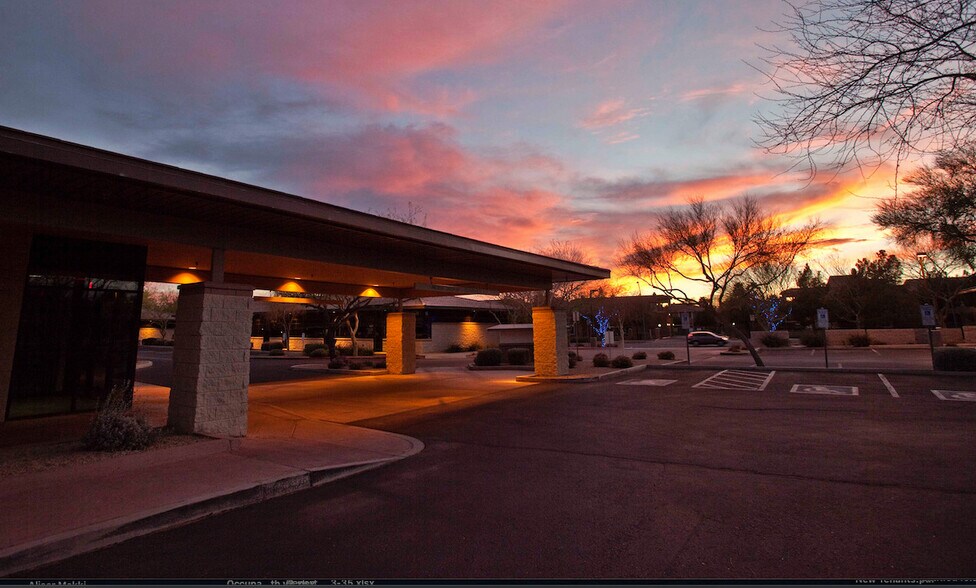 More Photos Of 18301 N 79th Ave, Glendale Unknown For Lease