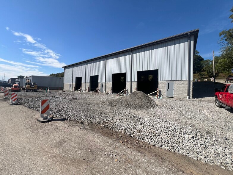 More Photos Of 296 State St, Clairton Light Distribution For Lease