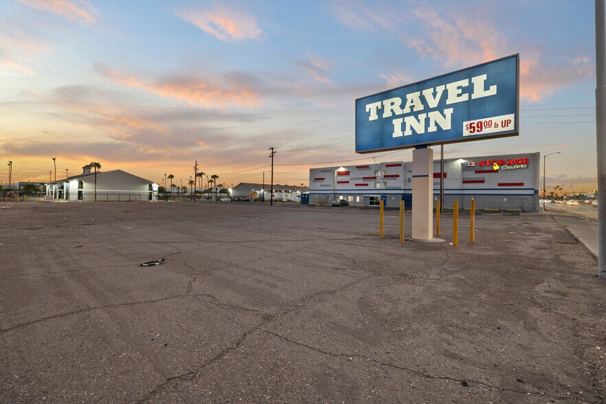 More Photos Of 4021 N 27th Ave, Phoenix Hotel For Sale
