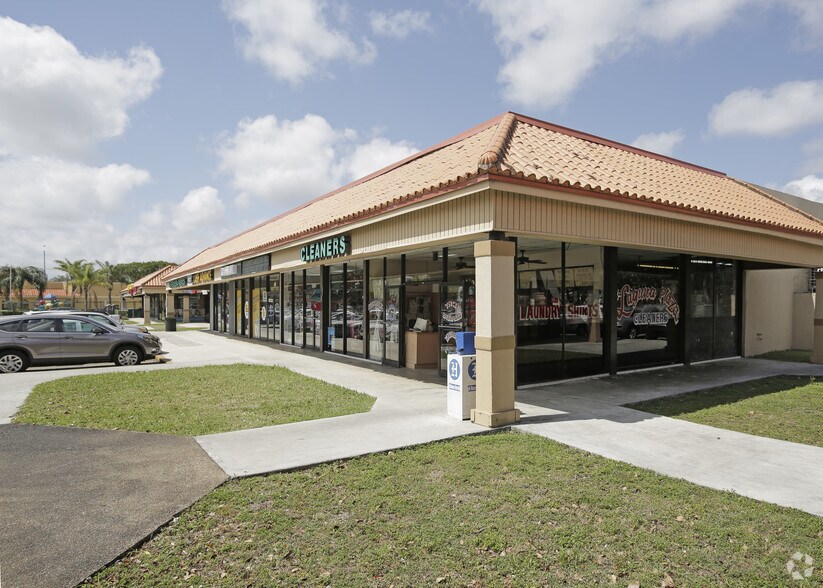 More Photos Of 10711-10771 W Flagler St, Miami General Retail For Lease