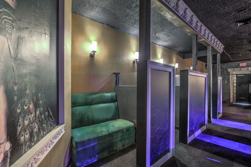 More Photos Of 311 E Flamingo Rd, Las Vegas Freestanding For Sale