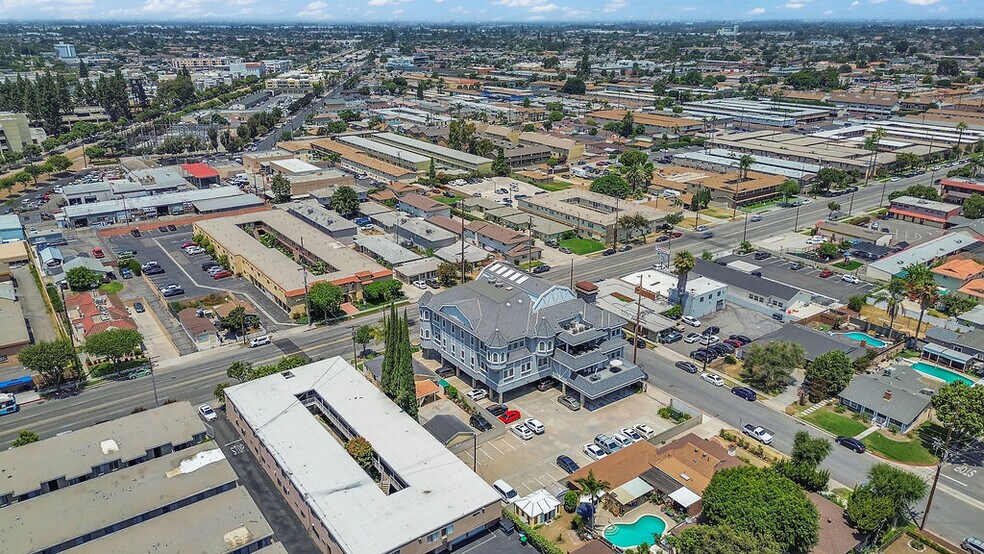 More Photos Of 16600 Woodruff Ave, Bellflower Medical For Sale