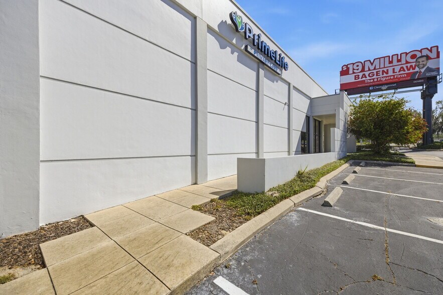 More Photos Of 433 SW 10th St, Ocala Medical For Sale