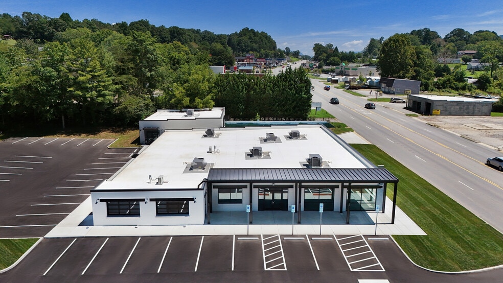 More Photos Of 1449 Smokey Park Hwy, Candler General Retail For Lease