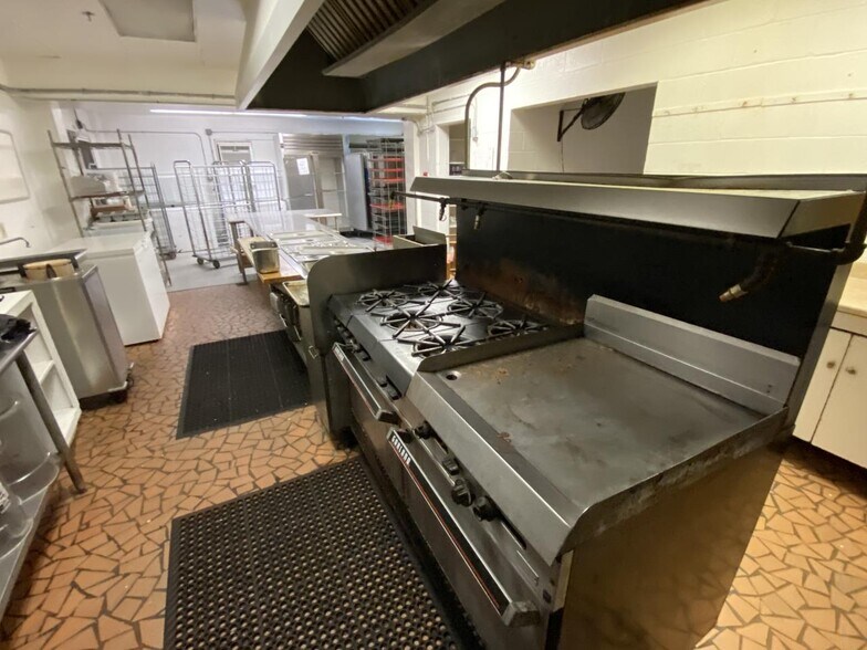 More Photos Of 17405 Lankford Hwy, Parksley Rehabilitation Center For Sale