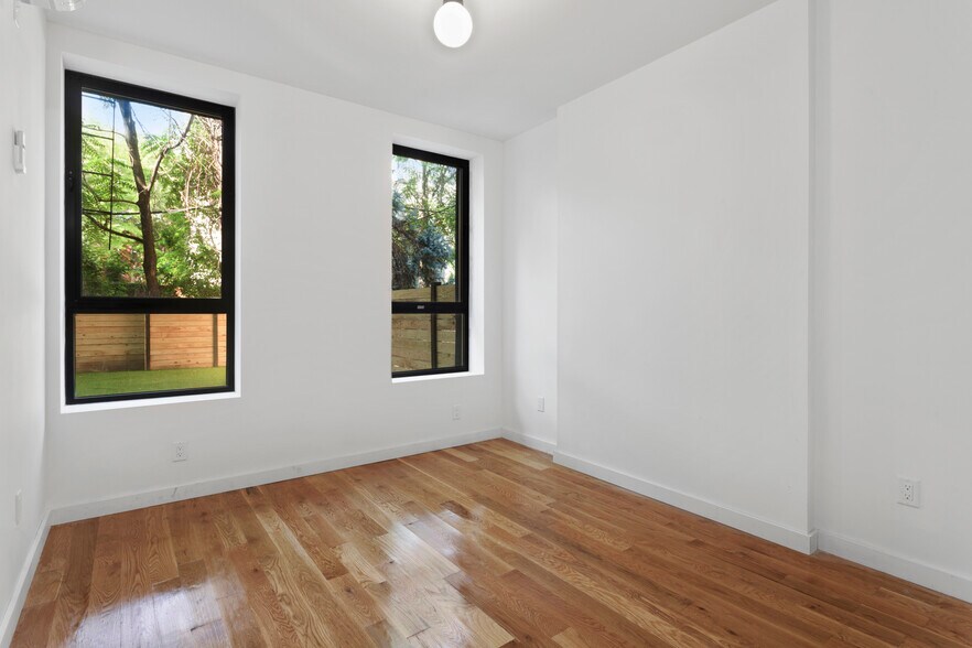 More Photos Of 137 Nelson St, Brooklyn Apartments For Sale