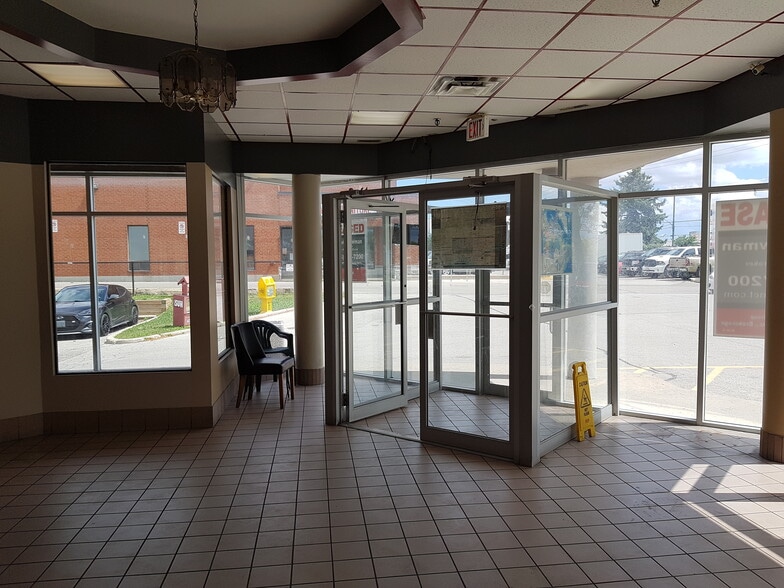 More Photos Of 4190 Steeles Ave W, Vaughan Showroom For Lease