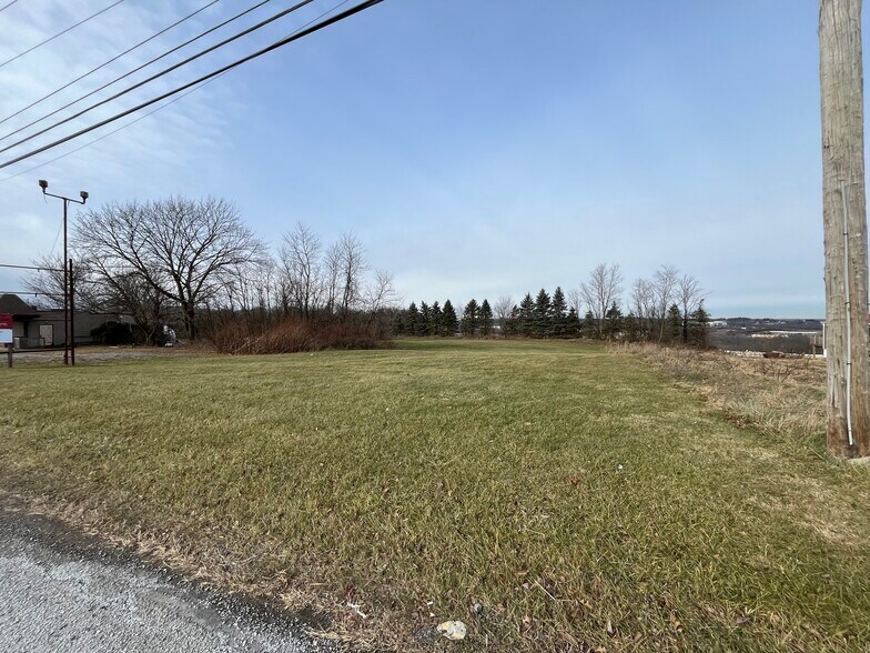 More Photos Of 7170 Steubenville Pike, Oakdale Freestanding For Sale