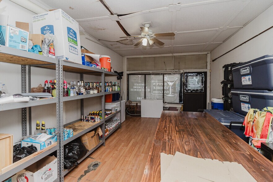 More Photos Of 3117 E 13th St, Wichita Freestanding For Sale