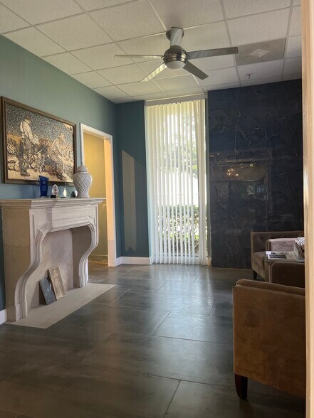 More Photos Of 925 111th St, Arlington Warehouse For Lease